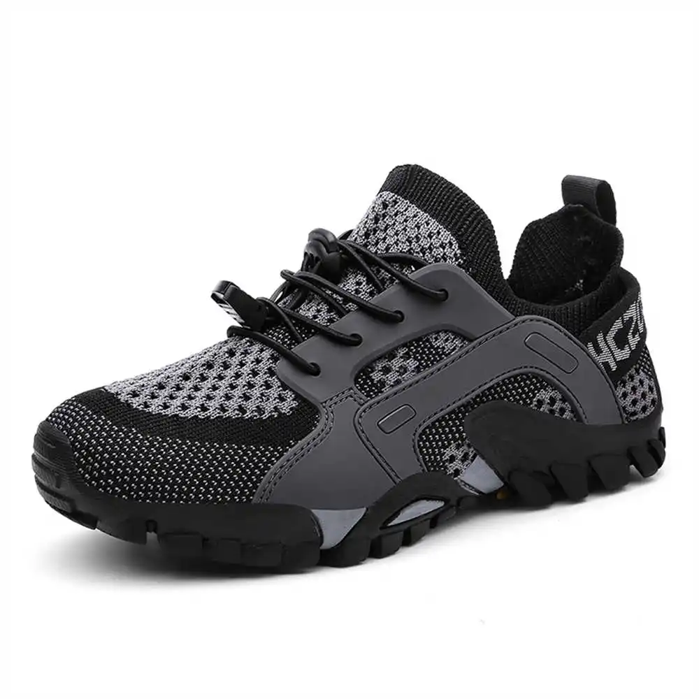 Sepatu olahraga pria, ukuran 4 - Outdoor Camping Guy ulasan dan harga
